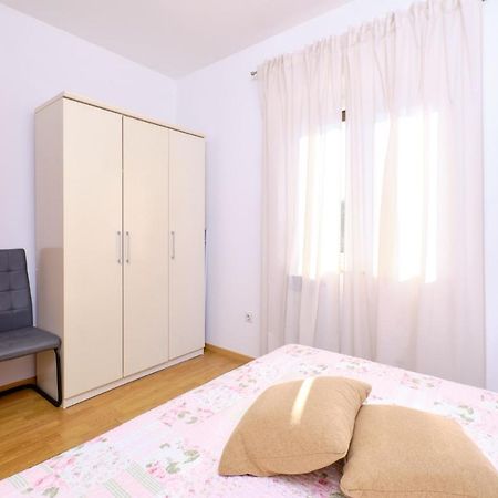 Apartments Vanda Мали-Лошинь Экстерьер фото