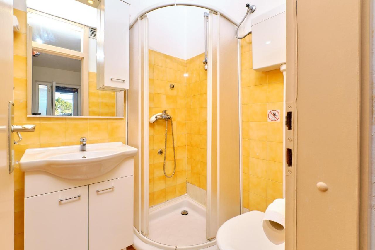 Apartments Vanda Мали-Лошинь Экстерьер фото