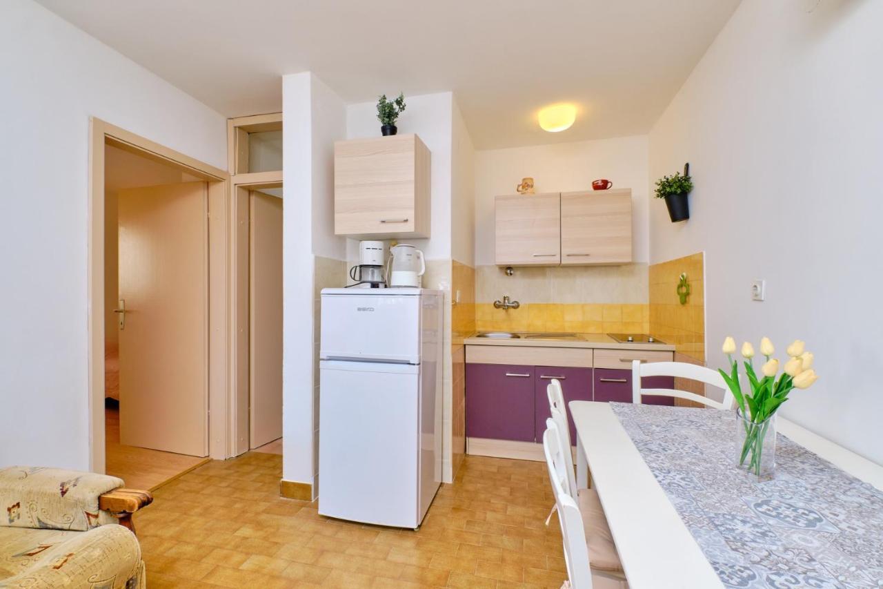 Apartments Vanda Мали-Лошинь Экстерьер фото