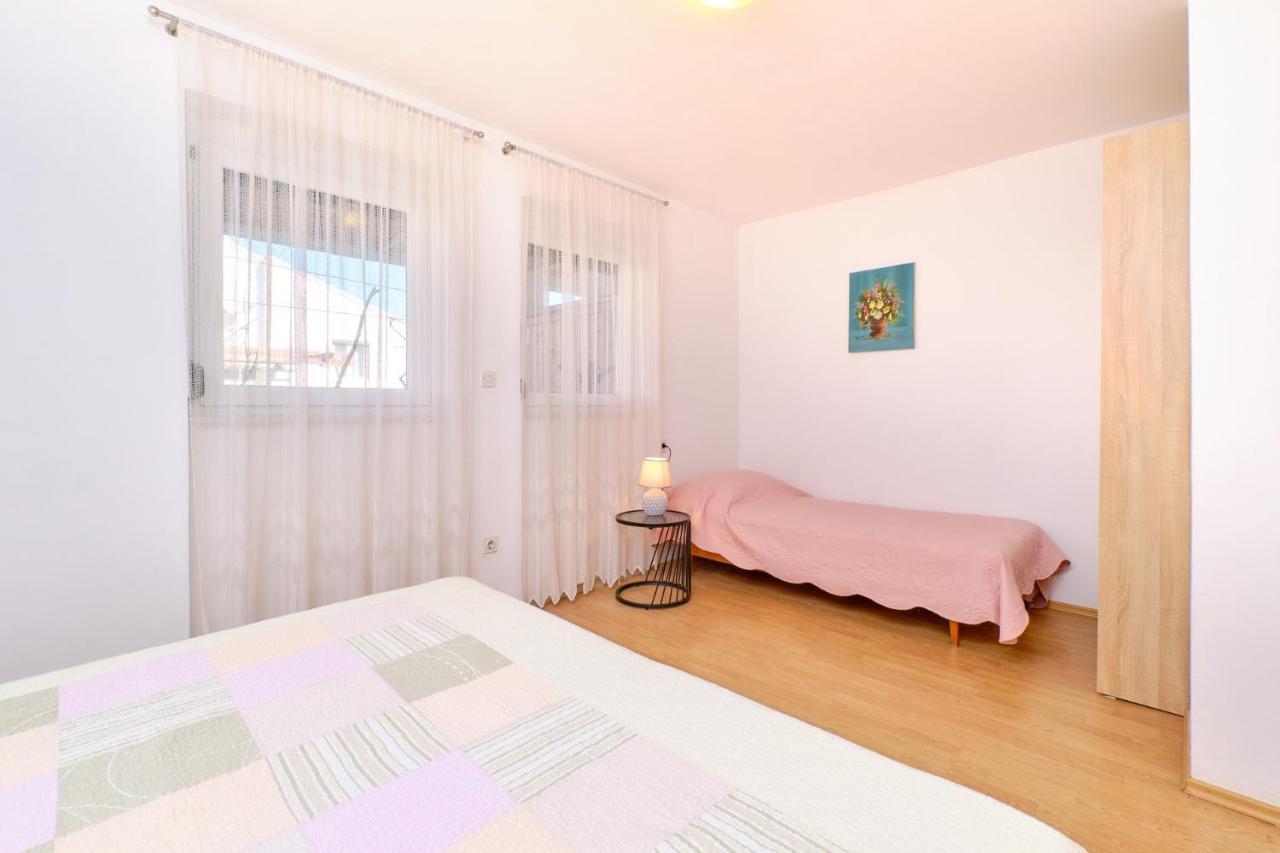 Apartments Vanda Мали-Лошинь Экстерьер фото
