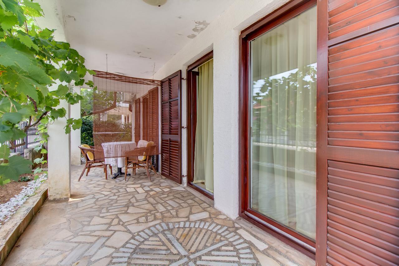 Apartments Vanda Мали-Лошинь Экстерьер фото